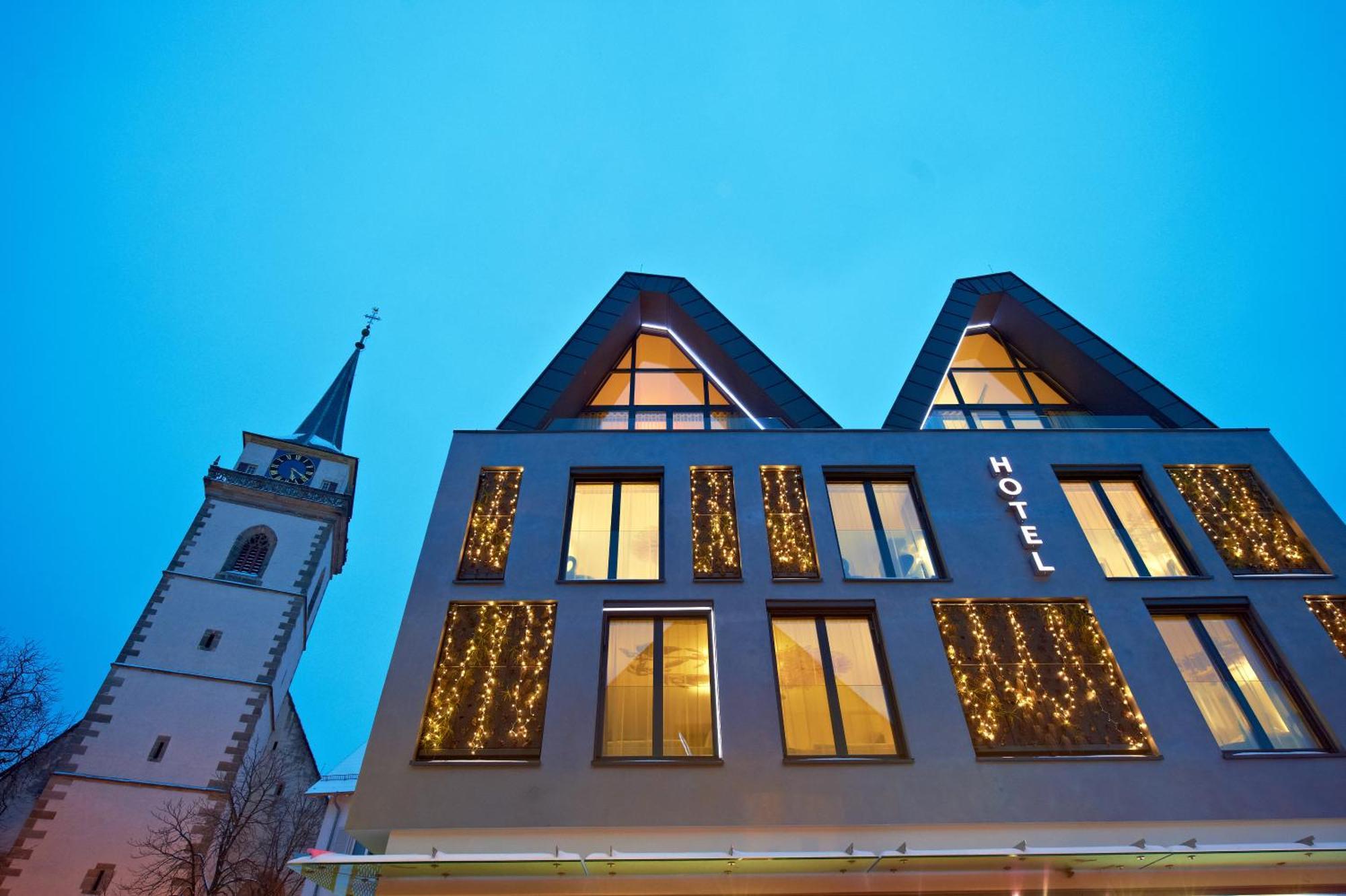 Hotel-Restaurant Schwanen Metzingen (Tubingen) Exterior foto
